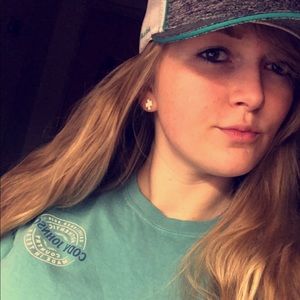 Meet your Posher, Addie